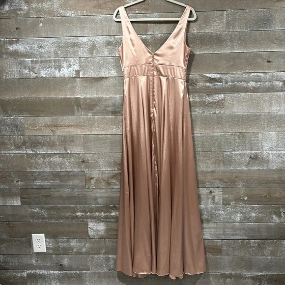 Galina Signature David’s Bridal satin dress with pockets size 8 - Picture 3 of 10